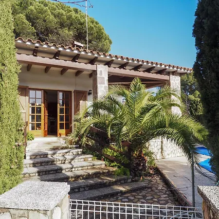 Con Piscina Privada Y Jardin Cerca De Cala Montgo - Es-325-45 *